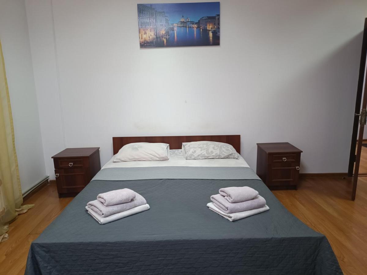 Apartments Domovik On Valenberga 3 ムカチェヴォ エクステリア 写真
