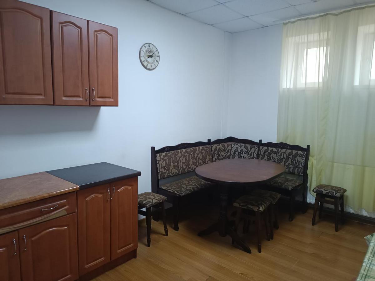Apartments Domovik On Valenberga 3 ムカチェヴォ エクステリア 写真